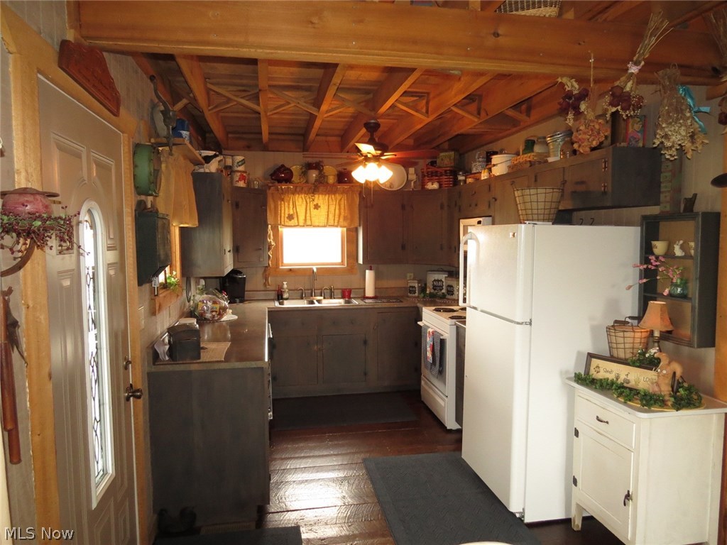 205 Spring Road Minerva, OH 44657 - Photo 23 of 30 Gallery Image 23