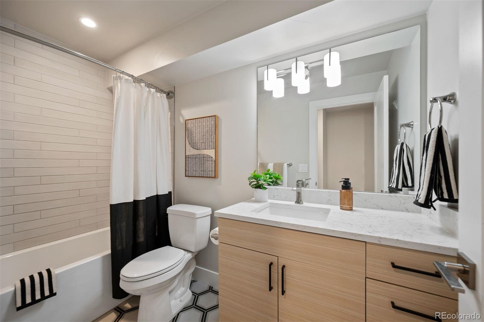 409 Harrison Street, Unit 2 Denver, CO 80206 - Photo 20 of 29