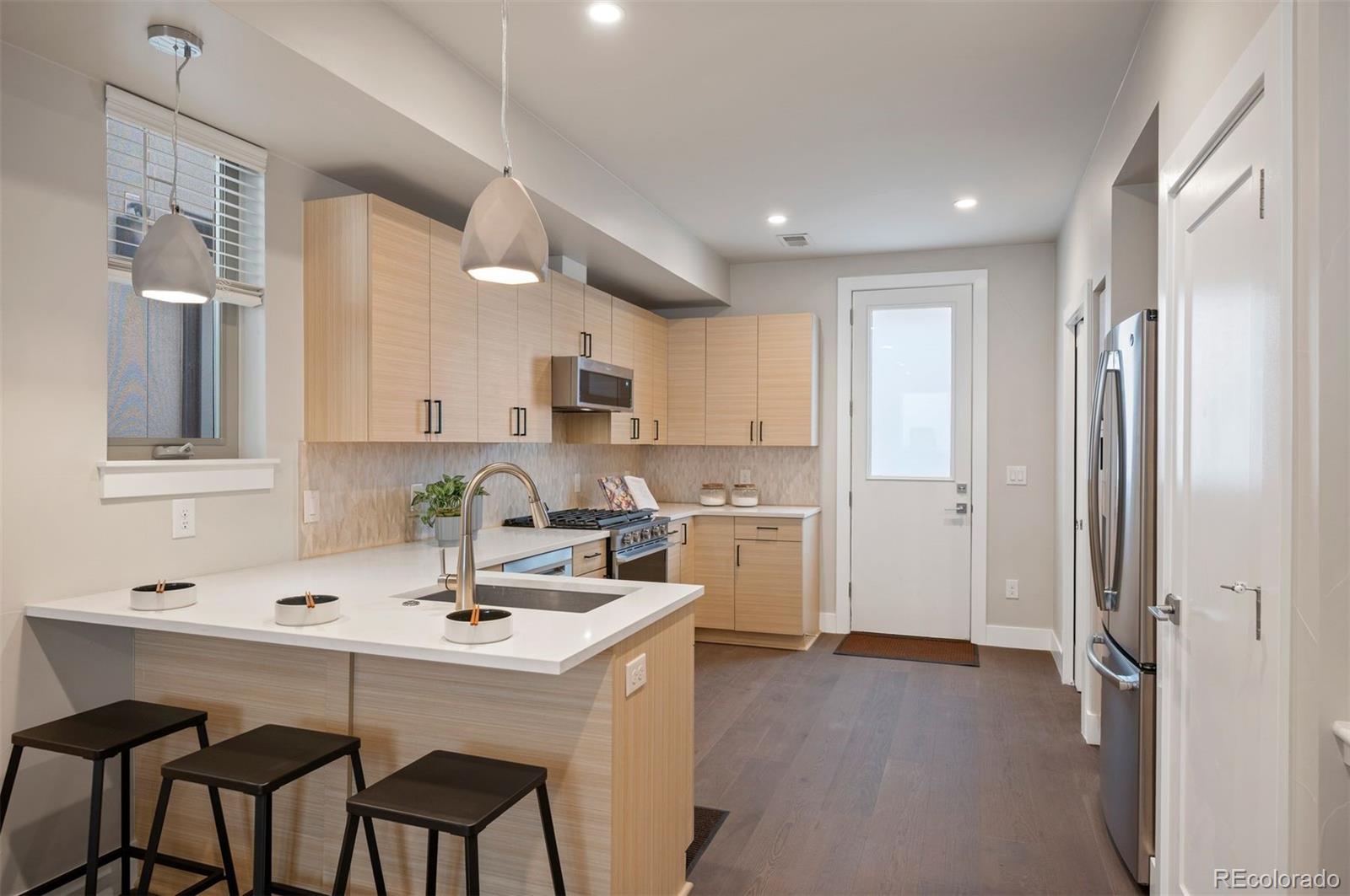 409 Harrison Street, Unit 2 Denver, CO 80206 - Photo 8 of 29