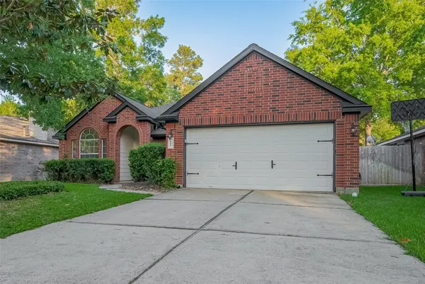 $2,500 | 119 Genesee Ridge Drive, The Woodlands, TX 77385