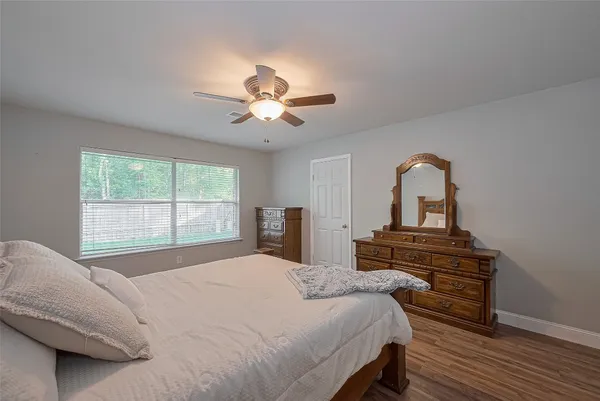 $2,500 | 119 Genesee Ridge Drive, The Woodlands, TX 77385