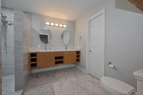 $2,500 | 119 Genesee Ridge Drive, The Woodlands, TX 77385