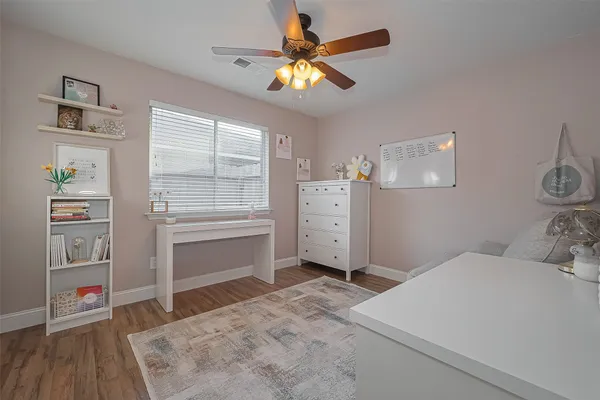 $2,500 | 119 Genesee Ridge Drive, The Woodlands, TX 77385