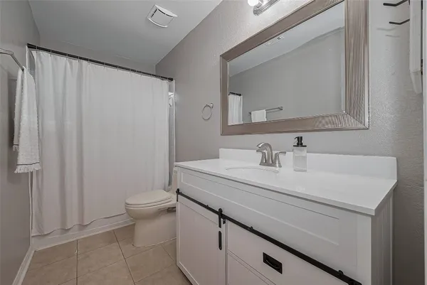 $2,500 | 119 Genesee Ridge Drive, The Woodlands, TX 77385