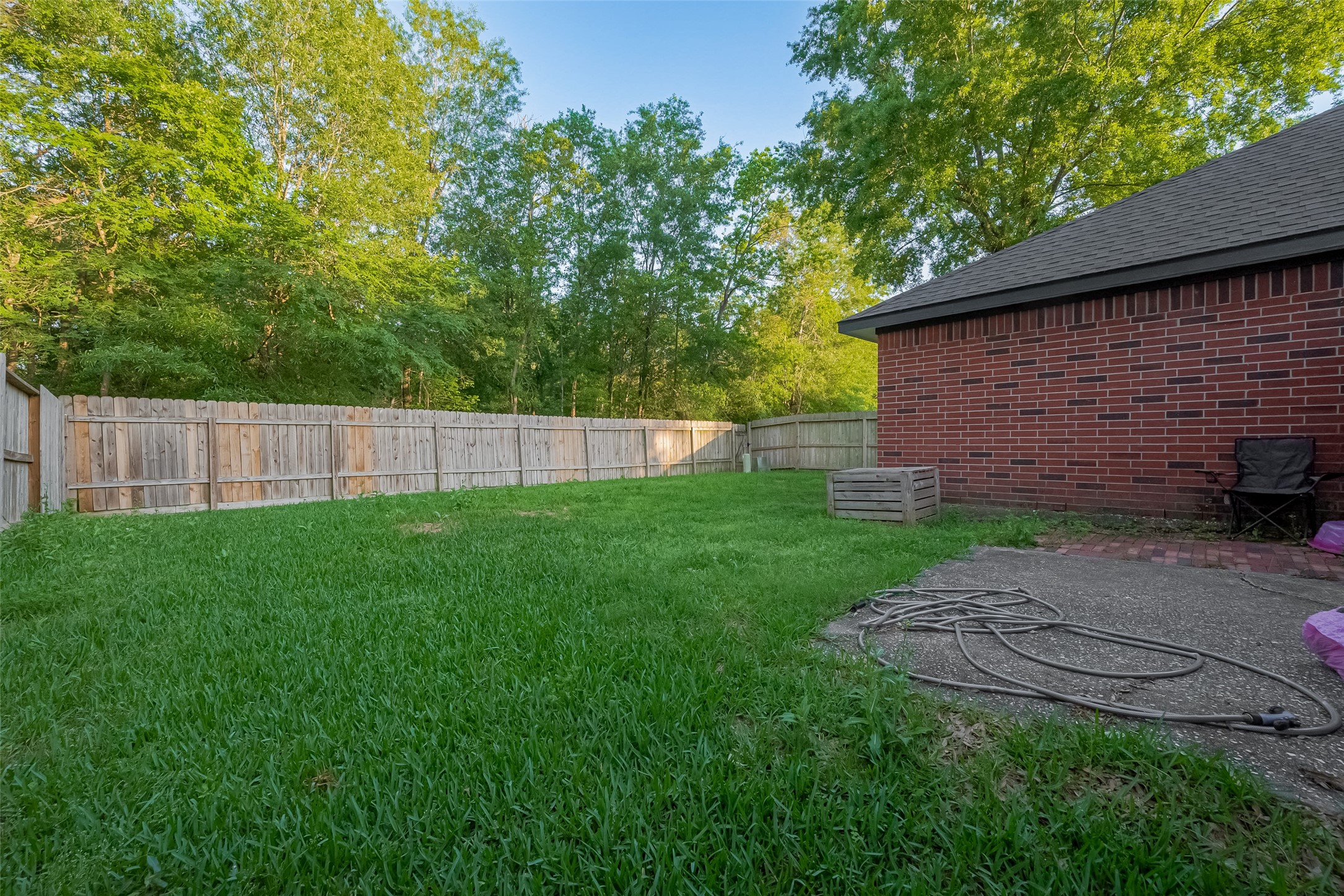 119 Genesee Ridge Drive The Woodlands, TX 77385 - Photo 30 of 32 Back yard on Greenbelt