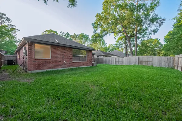 $2,500 | 119 Genesee Ridge Drive, The Woodlands, TX 77385