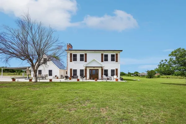 $784,990 | 331 Radecke Road, Krum, TX 76249