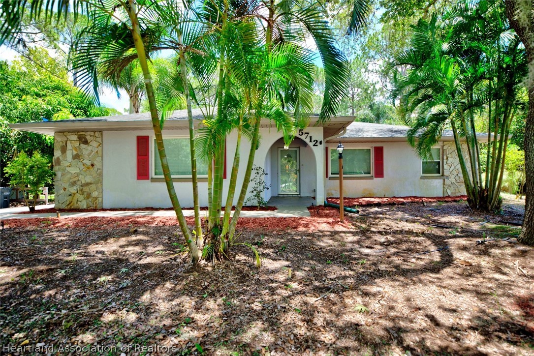 5712 Wolf Road Sebring, FL 33875 - Photo 1 of 42 Gallery Image 1