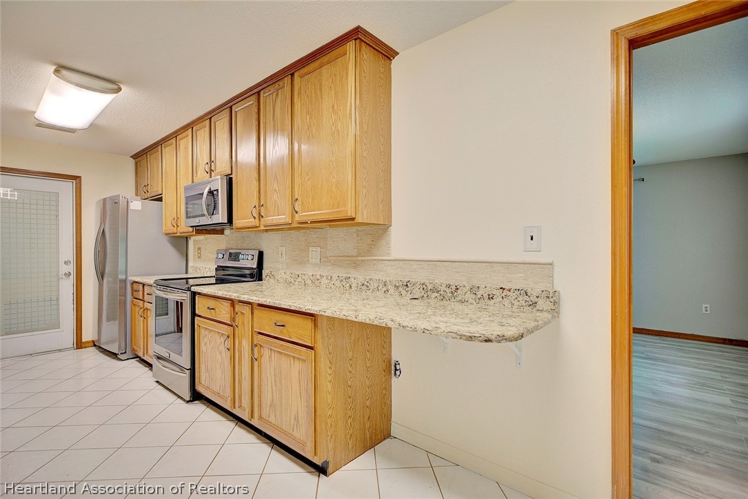 5712 Wolf Road Sebring, FL 33875 - Photo 11 of 42 Gallery Image 11