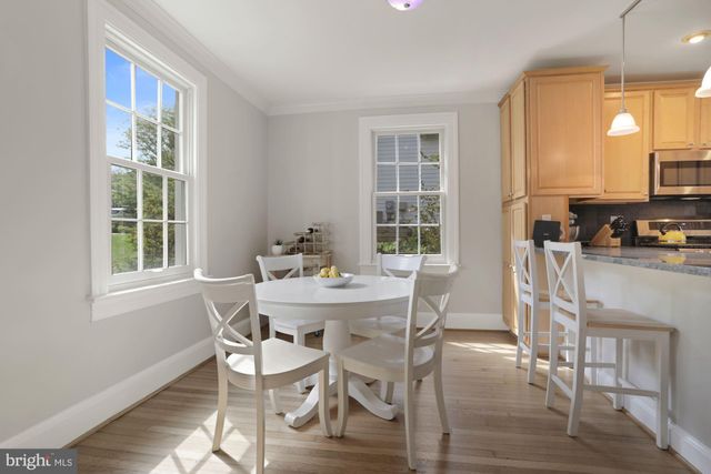 $1,365,000 | 425 East Columbia Street, Falls Church, VA 22046