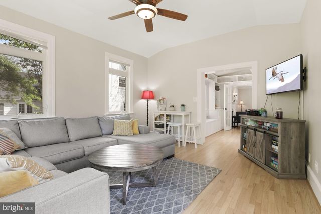 $1,365,000 | 425 East Columbia Street, Falls Church, VA 22046