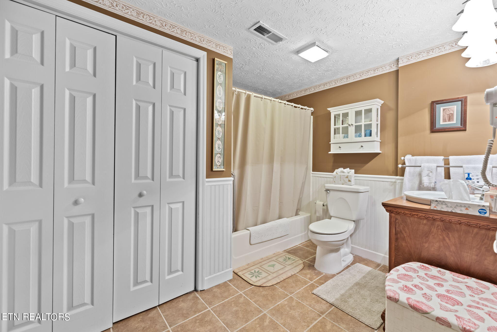 61 Riverview Drive Oak Ridge, TN 37830 - Photo 34 of 46 32-web-or-mls-Rvrvw61 (78)