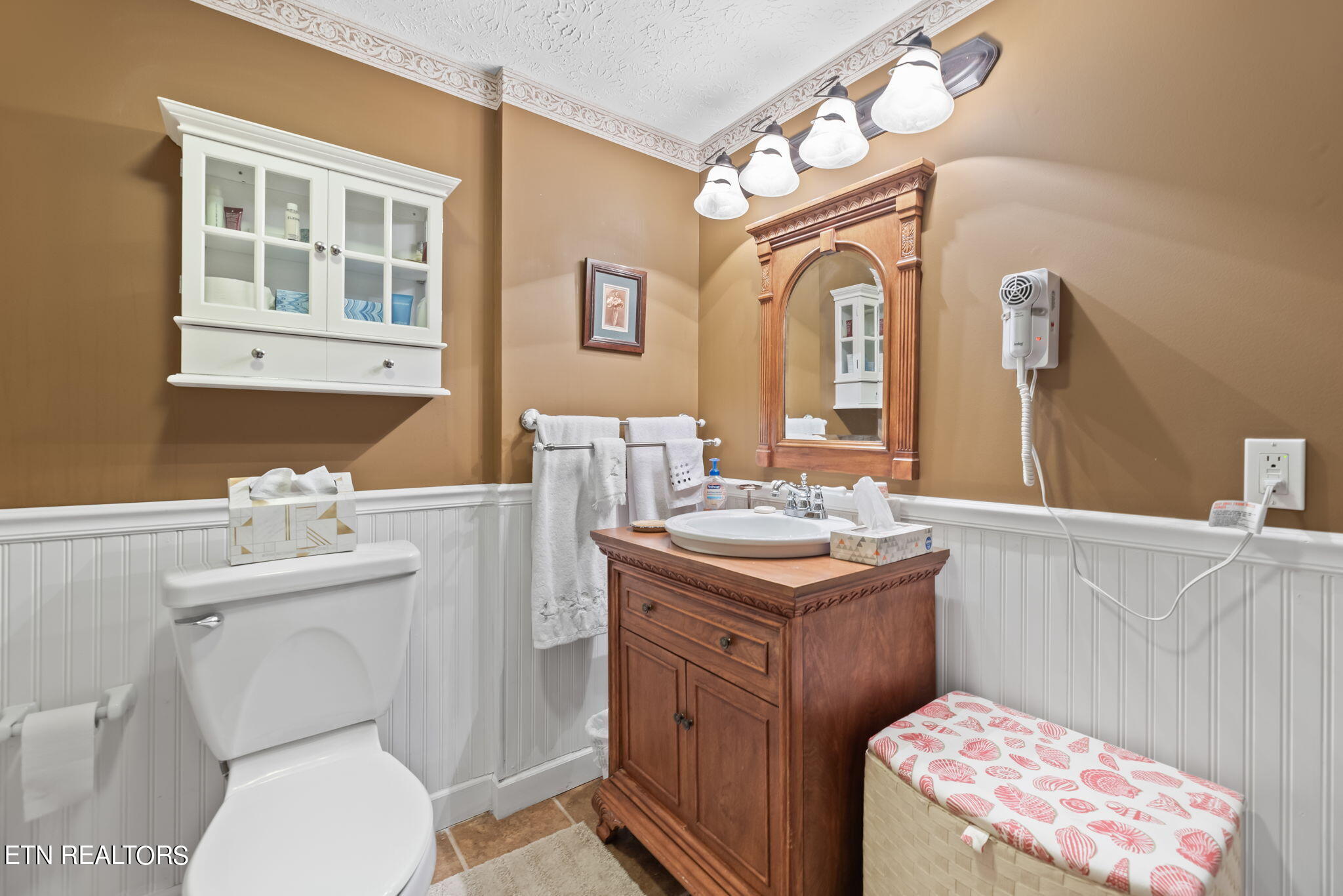 61 Riverview Drive Oak Ridge, TN 37830 - Photo 35 of 46 33-web-or-mls-Rvrvw61 (81)