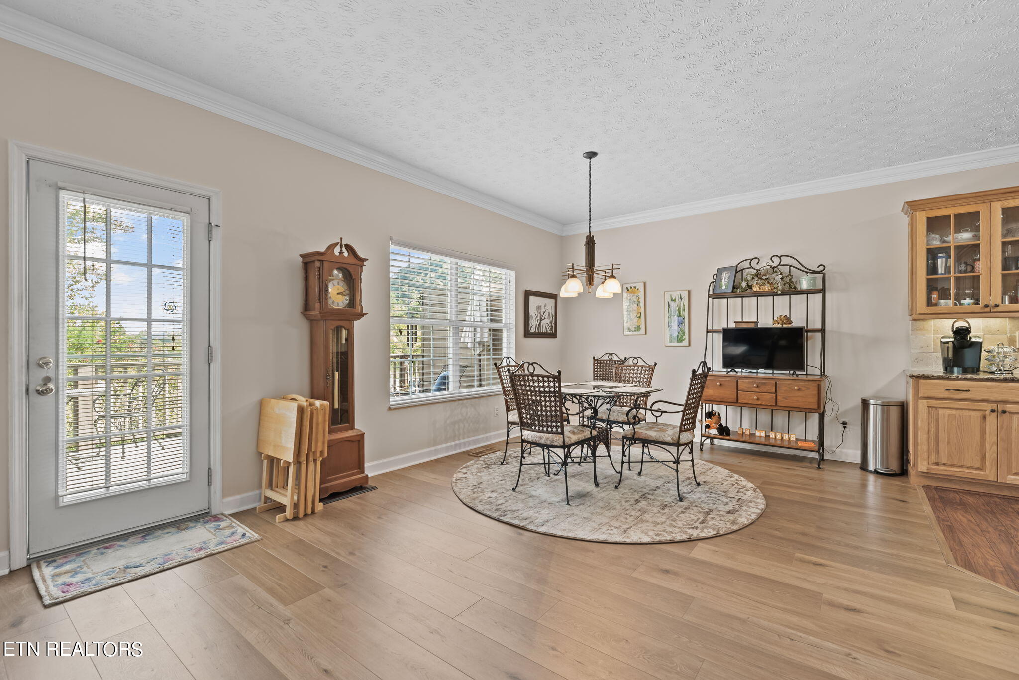 61 Riverview Drive Oak Ridge, TN 37830 - Photo 5 of 46 3-web-or-mls-Rvrvw61 (30)