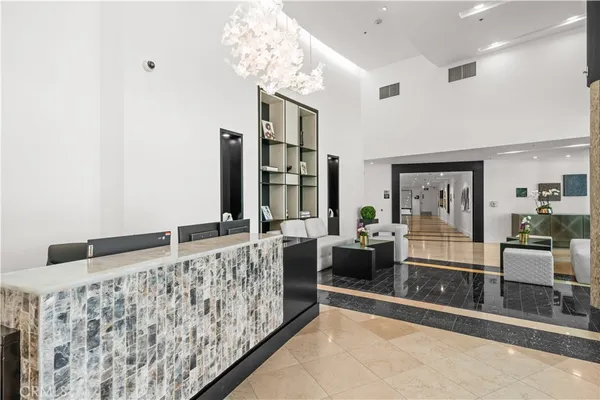 $1,219,900 | 3131 Michelson Drive, Unit 1402, Irvine, CA 92612