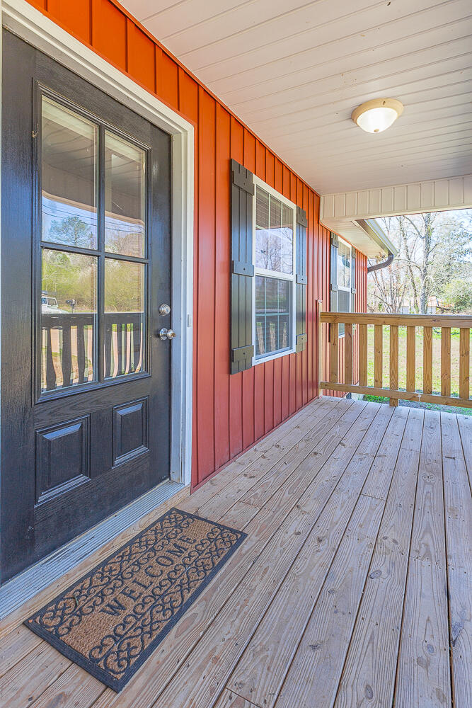1728 Northeast Beaverdale Road Dalton, GA 30721 - Photo 3 of 22 1728 Beaverdale Road NE HD_-18