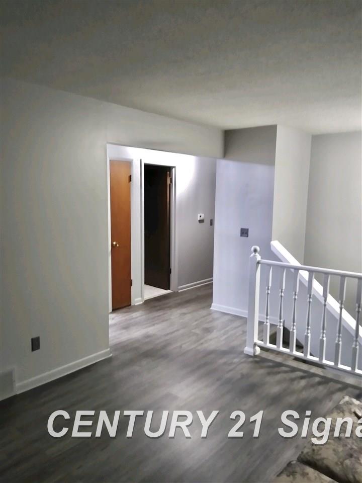 931 Edison Street Zilwaukee, MI 48604 - Photo 7 of 12