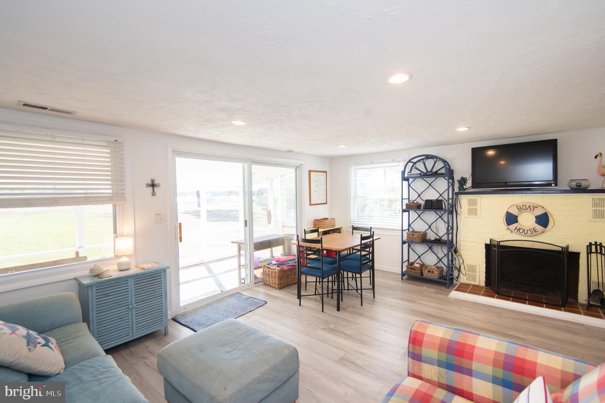 4906 David Greene Road Cambridge, MD 21613 - Photo 36 of 62 Dining area with a view!