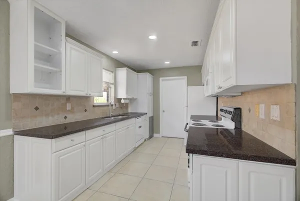 $1,850 | 6315 Rustygate Drive, Spring, TX 77373