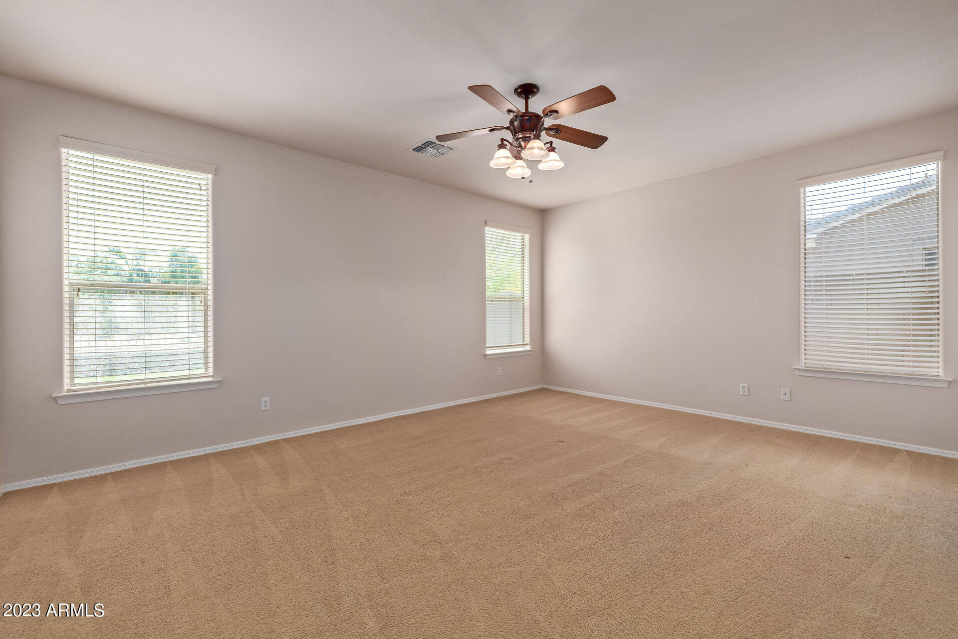 3367 East Hopkins Road Gilbert, AZ 85295 - Photo 20 of 55 13A owner's suite