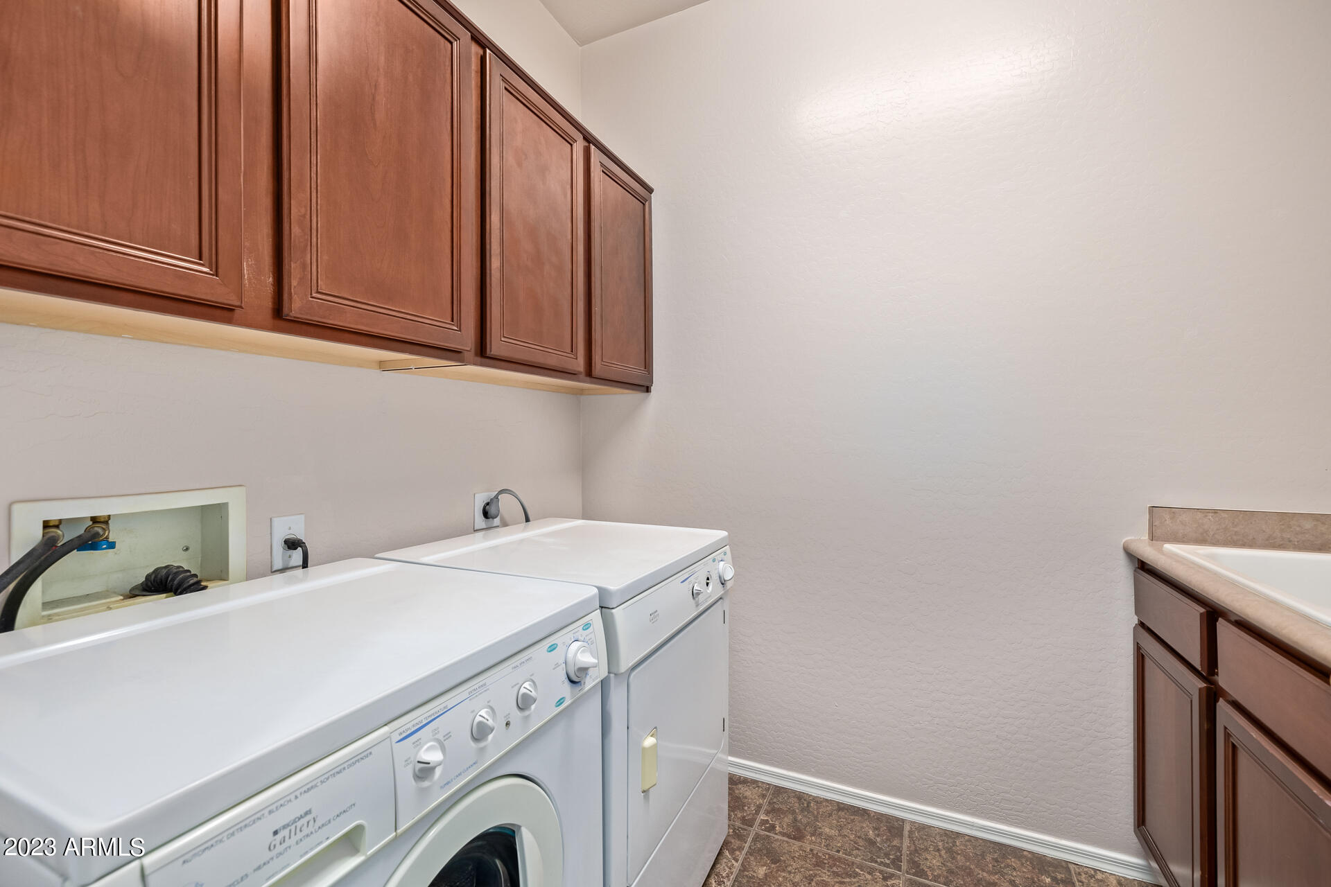 3367 East Hopkins Road Gilbert, AZ 85295 - Photo 40 of 55 25 laundry room