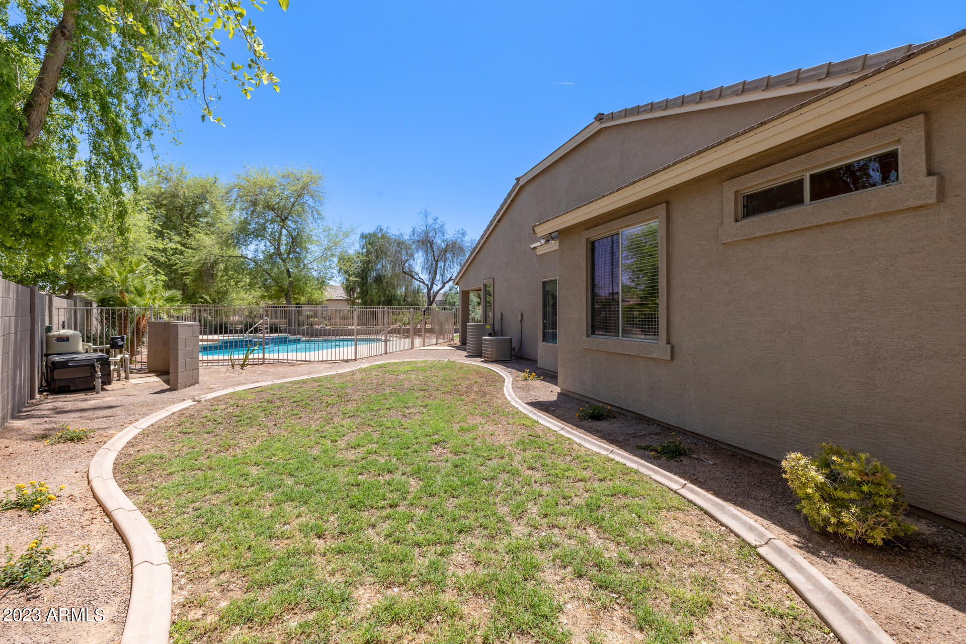 3367 East Hopkins Road Gilbert, AZ 85295 - Photo 48 of 55 32 side grass area