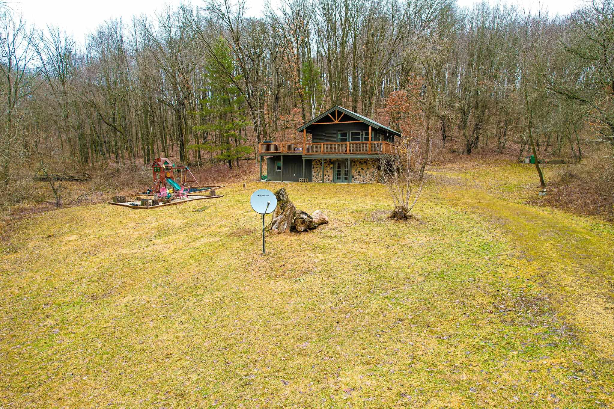 W10448 Whippoorwill Elroy, WI 53929 - Photo 6 of 30