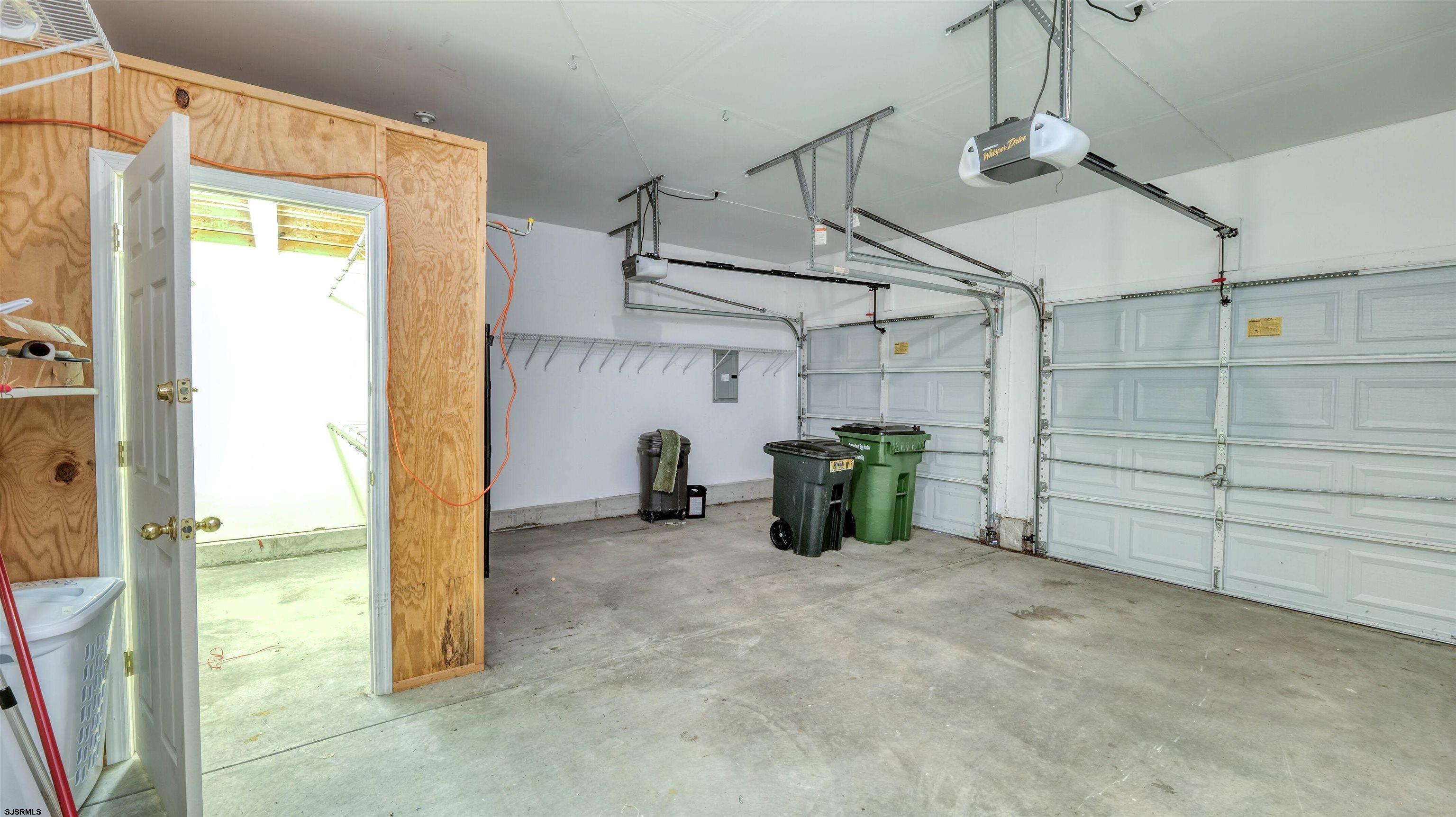 212 Lander Road Egg Harbor Township, NJ 08234 - Photo 25 of 33 a view of a garage room