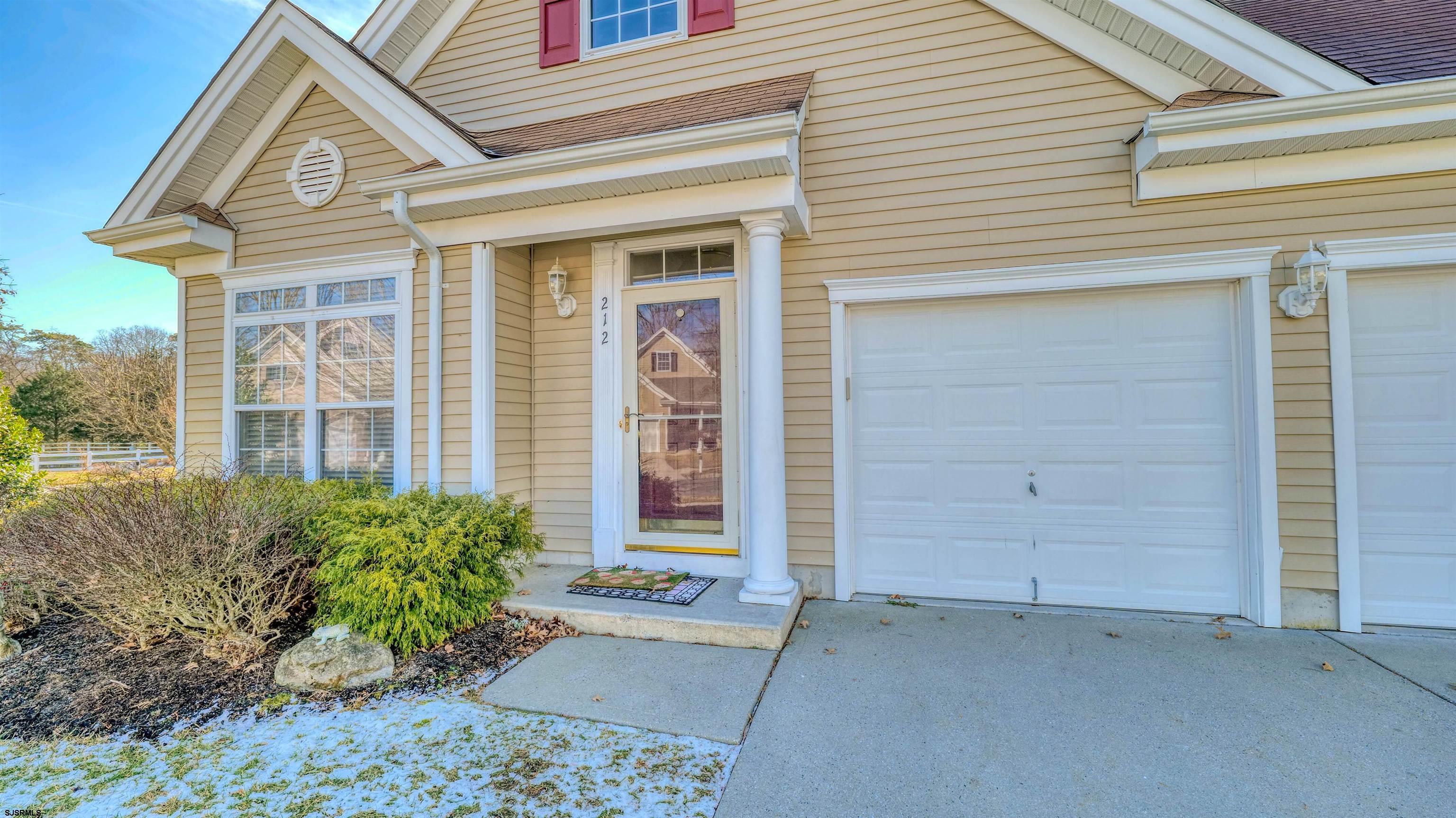 212 Lander Road Egg Harbor Township, NJ 08234 - Photo 5 of 33 front view of a house