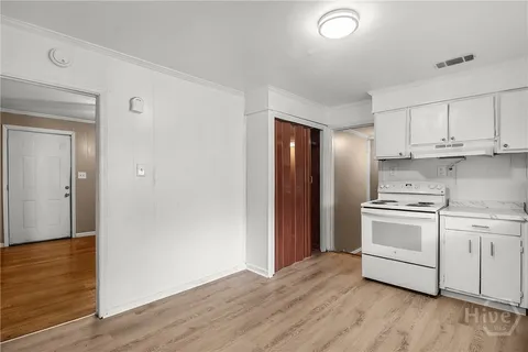 $300,000 | 3114 Wright Street, Savannah, GA 31404