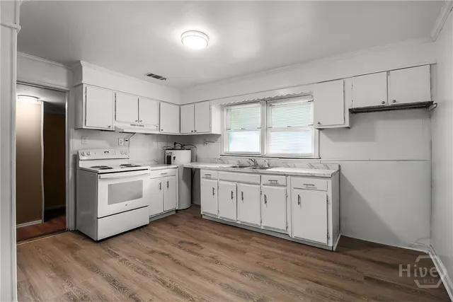 $300,000 | 3114 Wright Street, Savannah, GA 31404