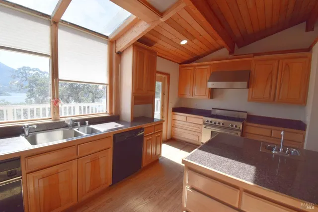 $650,000 | 9370 Leila Drive, Glenhaven, CA 95443