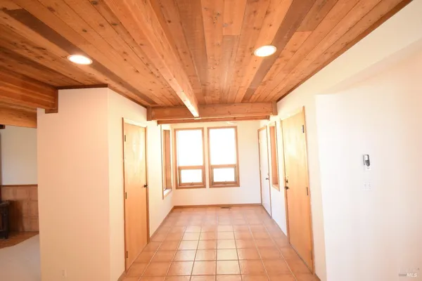 $550,000 | 9370 Leila Drive, Glenhaven, CA 95443