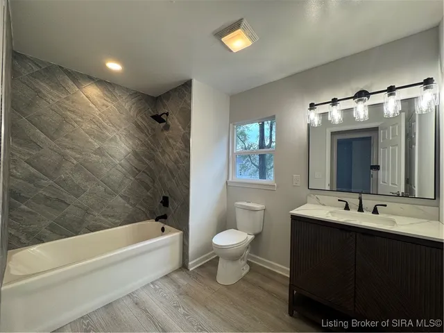 $227,400 | 330 Marshall Drive, Charlestown, IN 47111