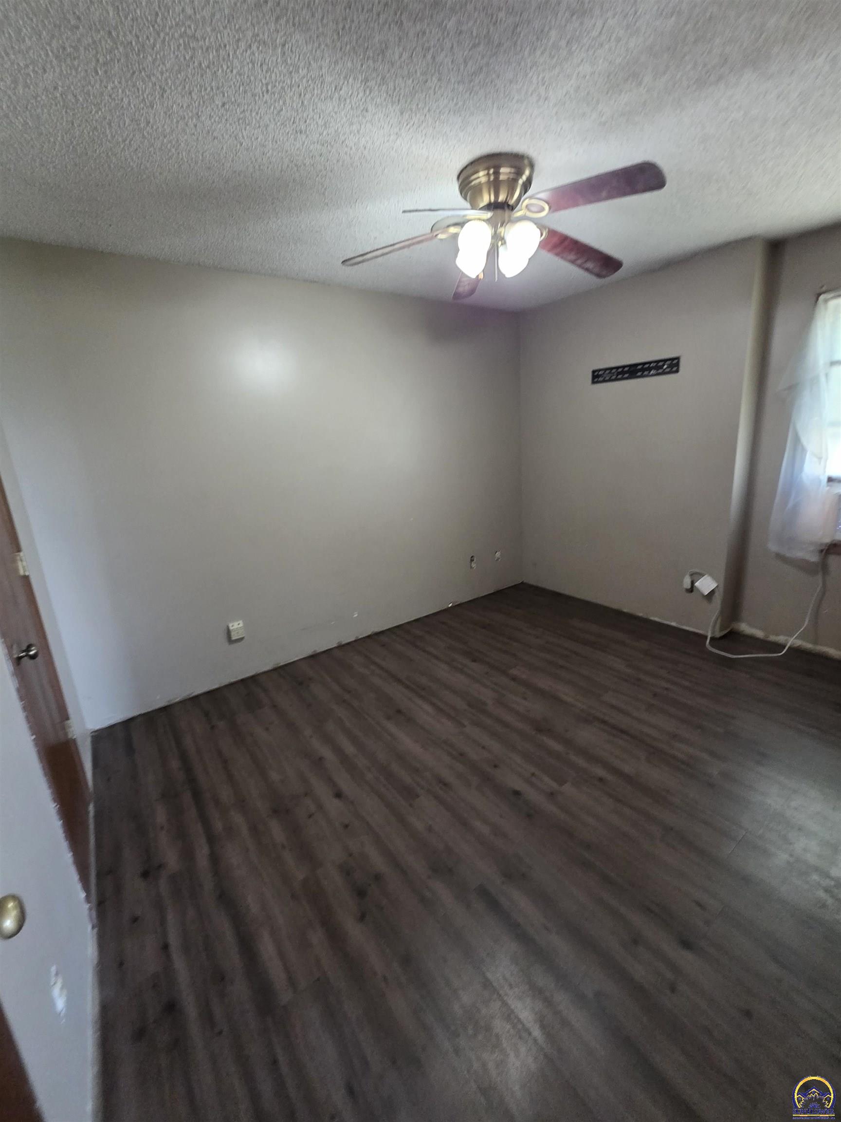 17086 114 Road Hoyt, KS 66440 - Photo 10 of 25 Gallery Image 10