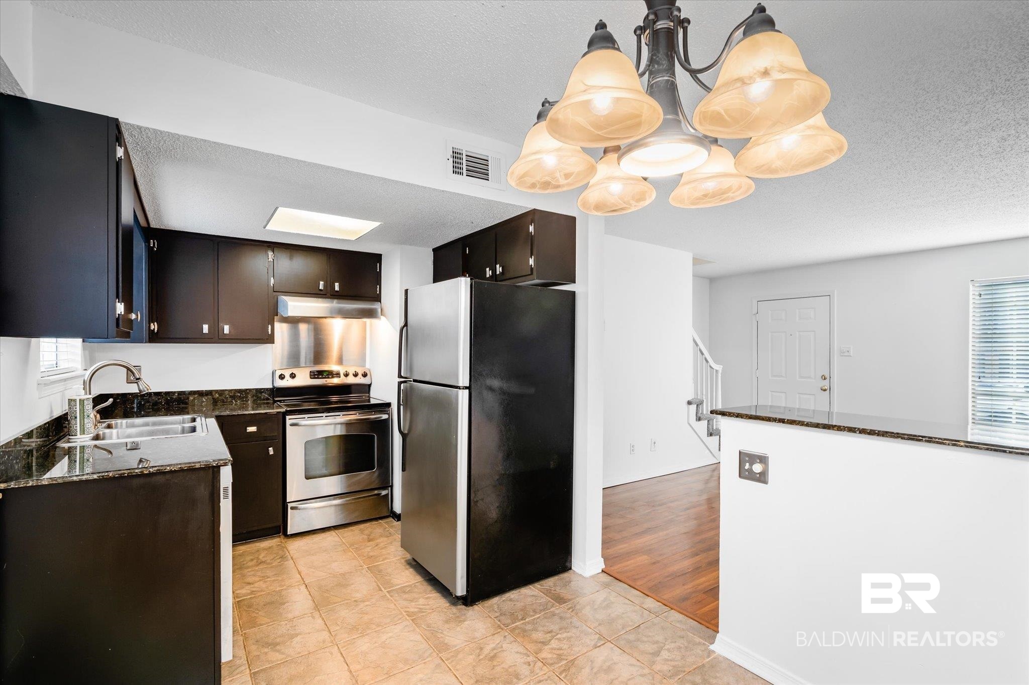 124 Du Rhu Drive, Unit B Mobile, AL 36608 - Photo 10 of 21