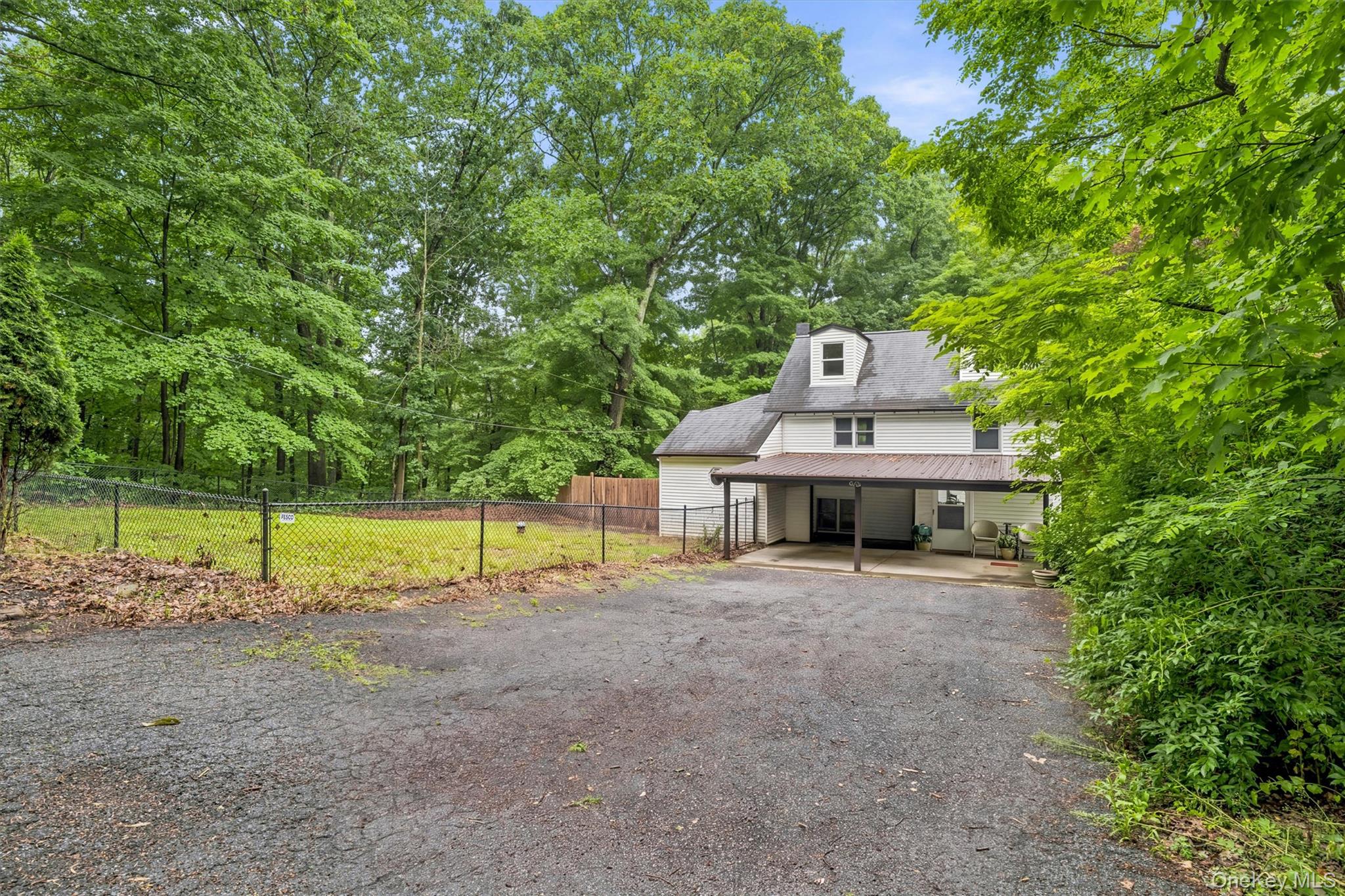 425 Old Dutch Hollow Road Monroe, NY 10950 - Photo 3 of 46