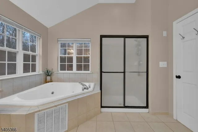 $775,000 | 15 Dorset Drive, Hackettstown, NJ 07840