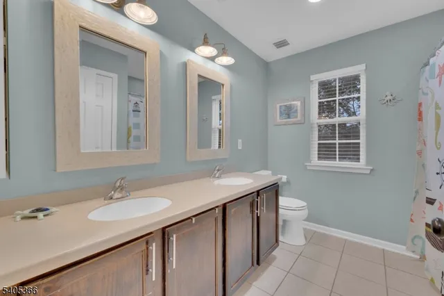 $775,000 | 15 Dorset Drive, Hackettstown, NJ 07840