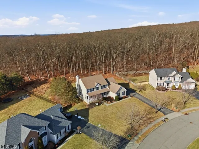 $775,000 | 15 Dorset Drive, Hackettstown, NJ 07840