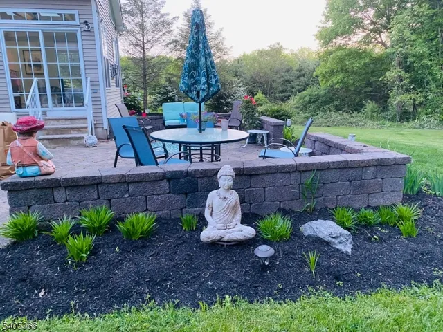 $775,000 | 15 Dorset Drive, Hackettstown, NJ 07840