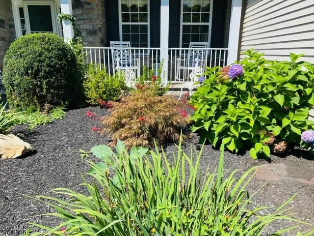 $775,000 | 15 Dorset Drive, Hackettstown, NJ 07840