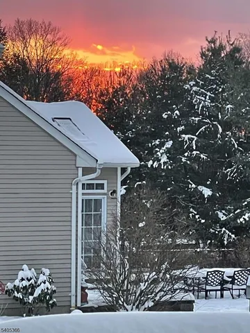 $775,000 | 15 Dorset Drive, Hackettstown, NJ 07840