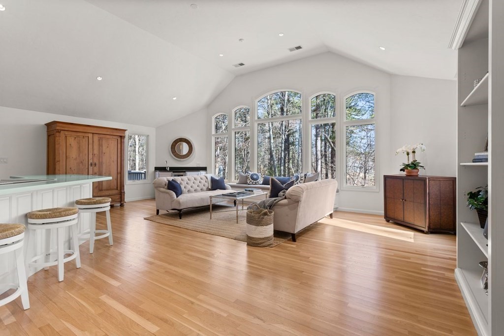 2 Old County Road Hingham, MA 02043 - Photo 10 of 35 Gallery Image 10