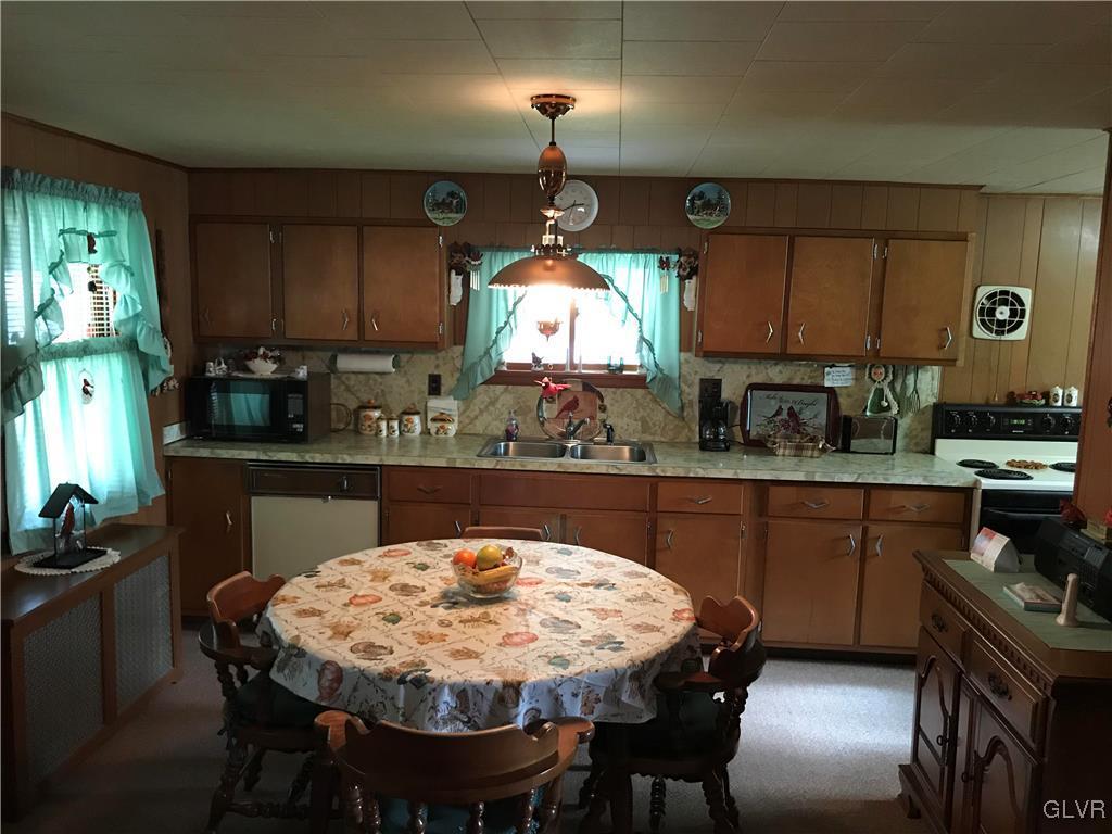529 Fireline Road Palmerton, PA 18071 - Photo 19 of 29 Gallery Image 19