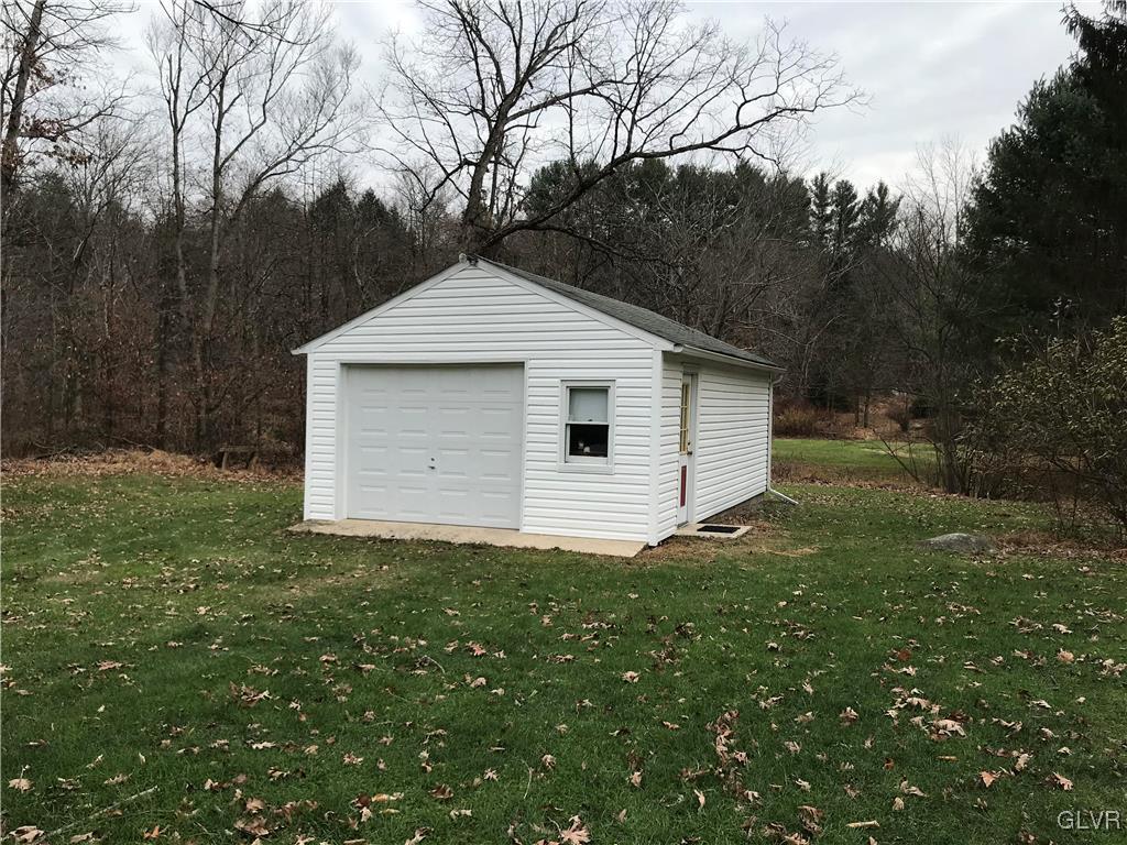 529 Fireline Road Palmerton, PA 18071 - Photo 10 of 29 Gallery Image 10