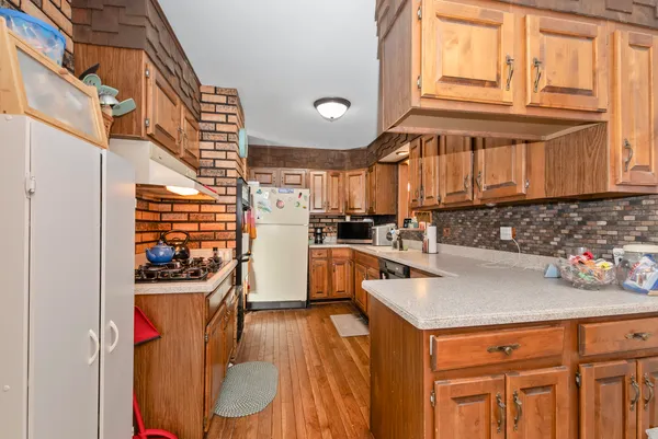 $339,900 | 15017 Sunset Avenue, Oak Forest, IL 60452