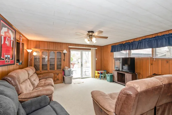 $339,900 | 15017 Sunset Avenue, Oak Forest, IL 60452