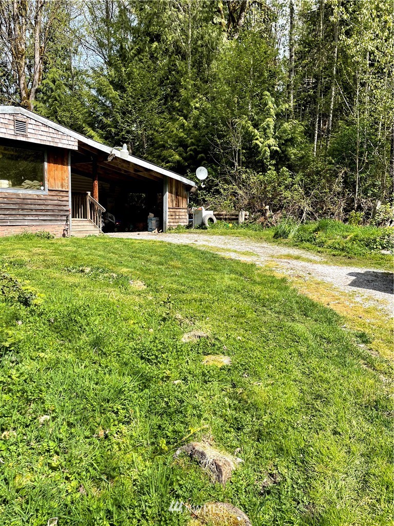4640 Mosquito Lake Road Deming, WA 98244 - Photo 14 of 17