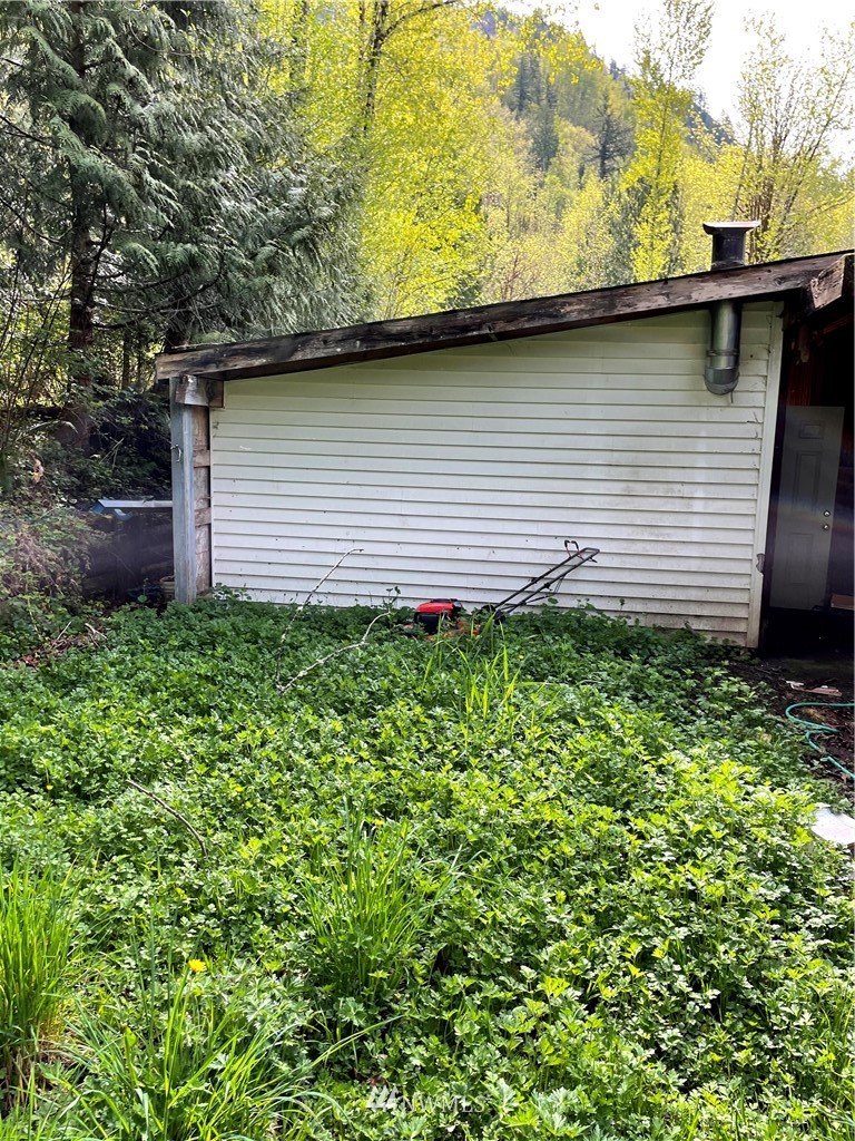 4640 Mosquito Lake Road Deming, WA 98244 - Photo 7 of 17